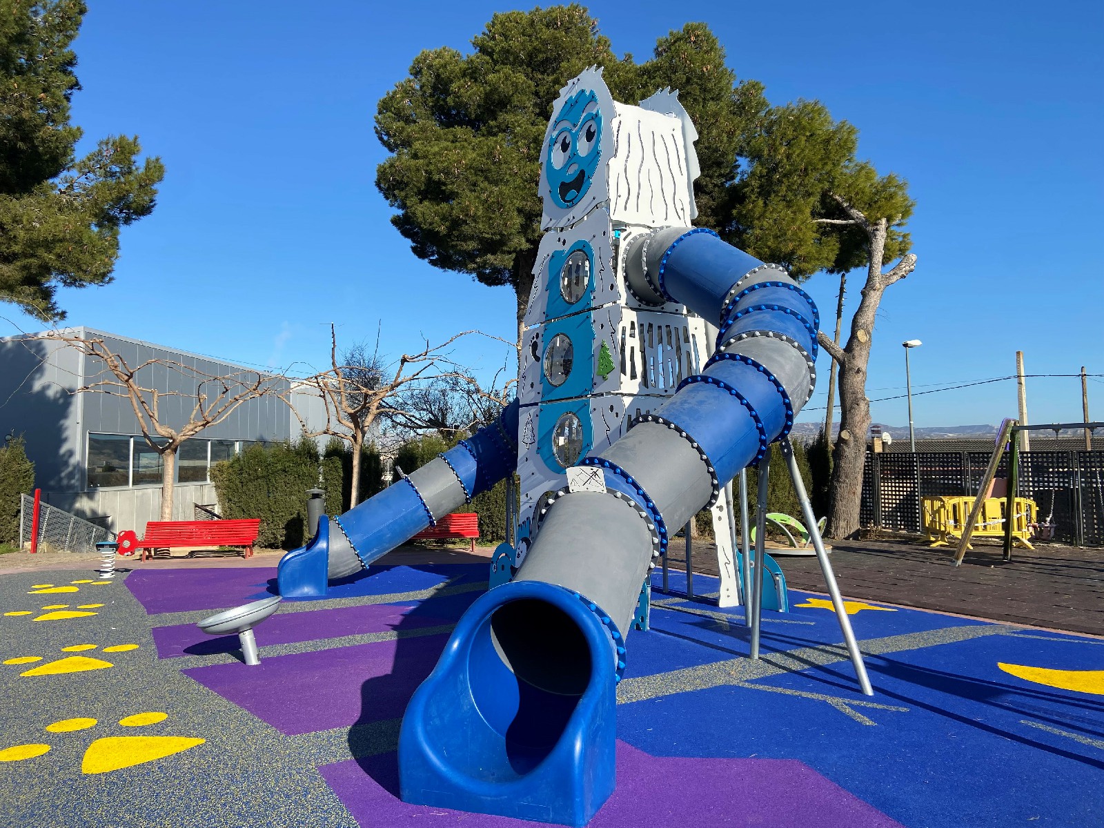 YETI - GIGANTSKI TORANJ | R4336U - Slika 7