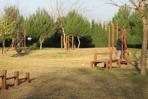 circuito-vita-gimnasio-al-aire-libre-en-madera-de-pino-03