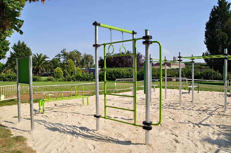 conjunto-street-workout-para-exteriores-02